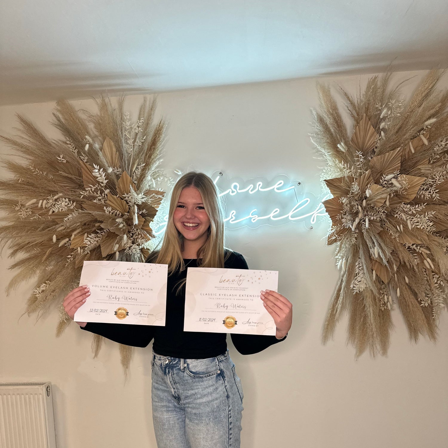 1-to-1 accredited lash training courses
